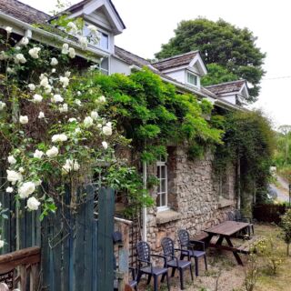 Holiday Cottages in Wales - Self-Catering Accommodation to Rent - West ...